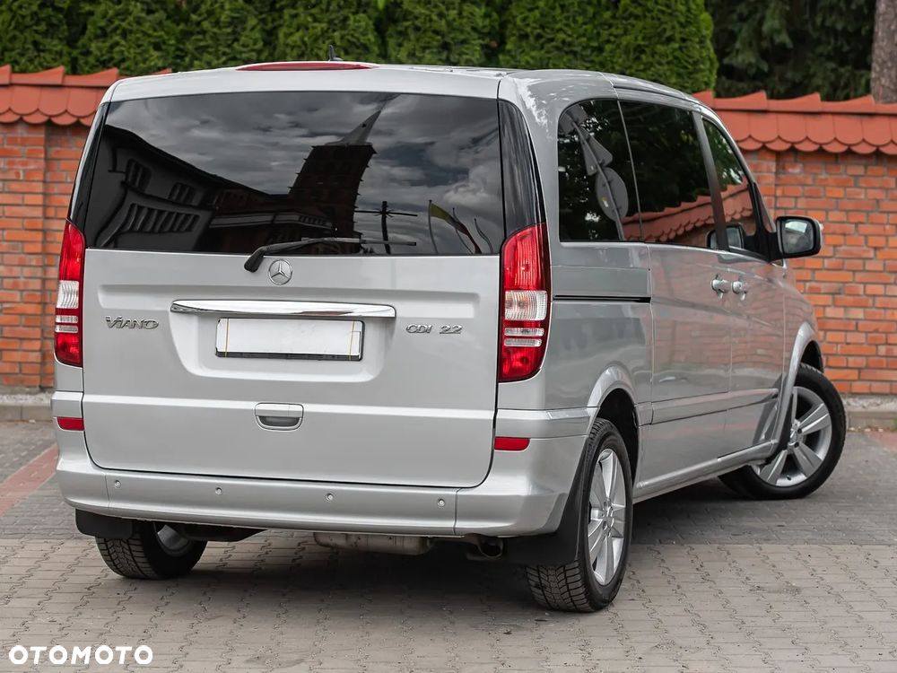 Mercedes-Benz Viano - 8