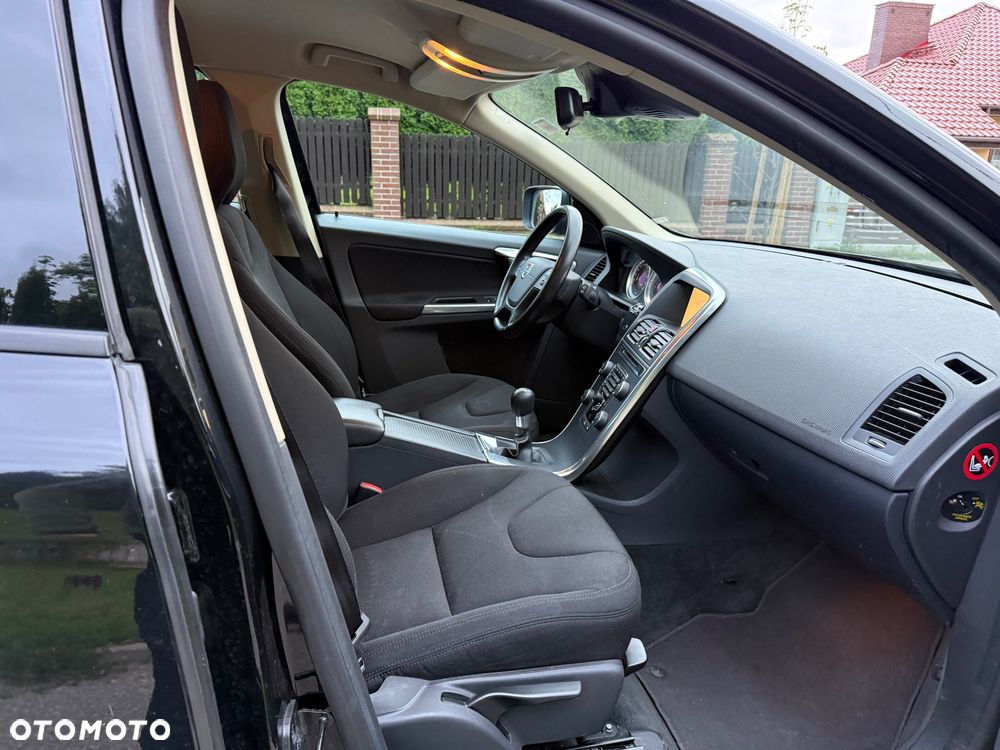 Volvo XC 60 - 23