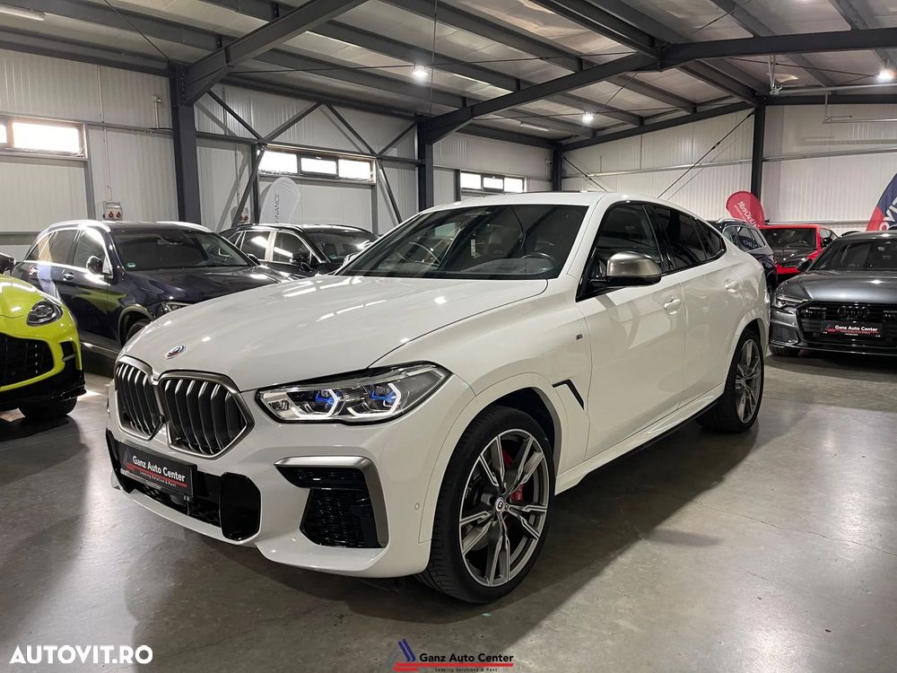 BMW X6 M M50i - 1