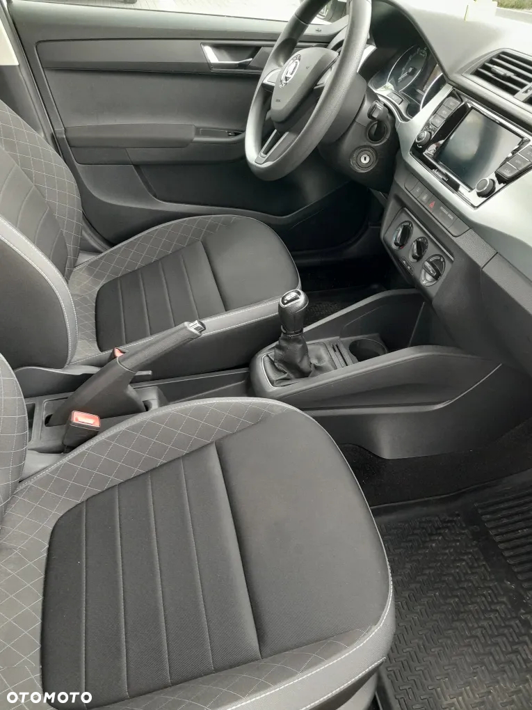 Skoda Fabia 1.0 TSI Ambition - 4