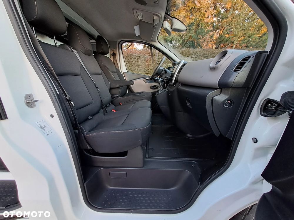 Renault Trafic - 9