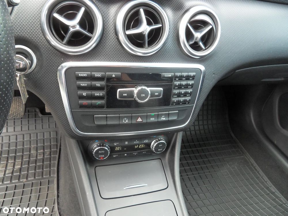 Mercedes-Benz Klasa A 200 CDI (BlueEFFICIENCY) 7G-DCT Urban - 14