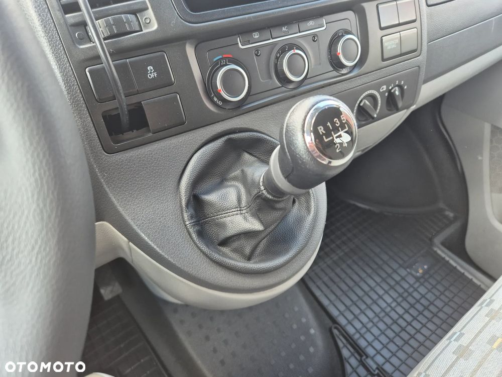 Volkswagen Transporter L2H1 Mixt - 27