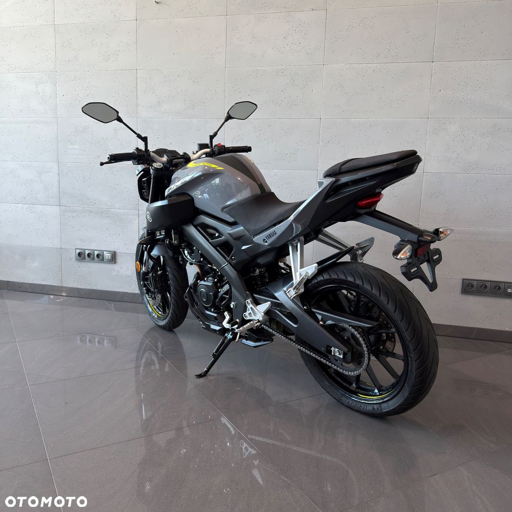Yamaha MT - 9