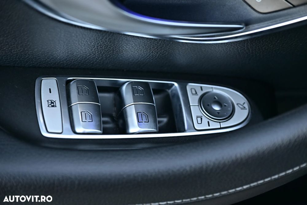 Mercedes-Benz E 220 d Aut. - 22