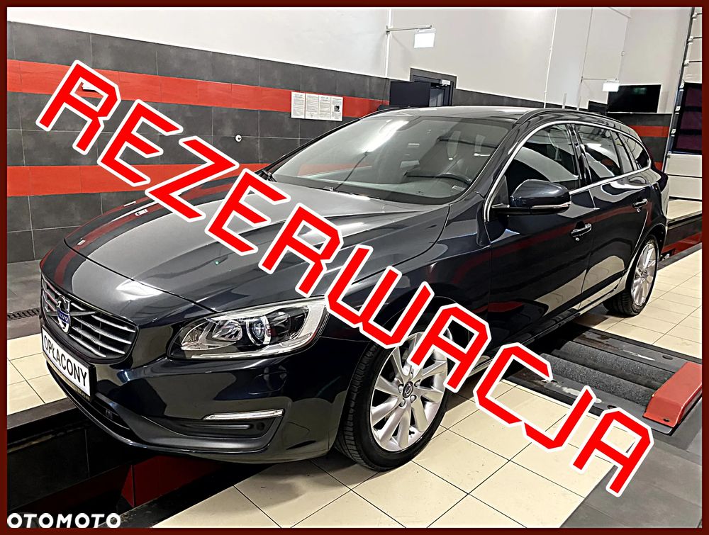 Volvo V60 D4 Drive-E Momentum - 1