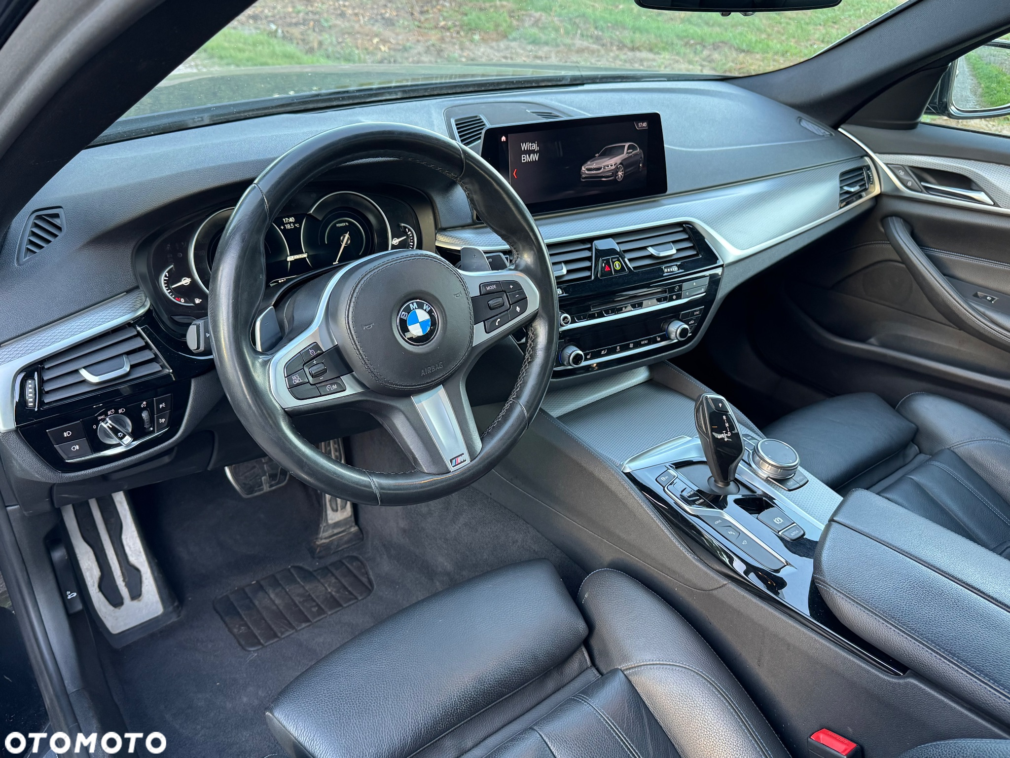 BMW Seria 5 530e iPerformance M Sport sport - 26