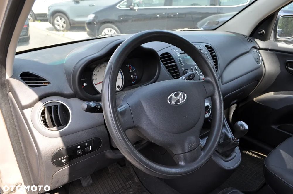 Hyundai i10 1.1 Classic + - 12