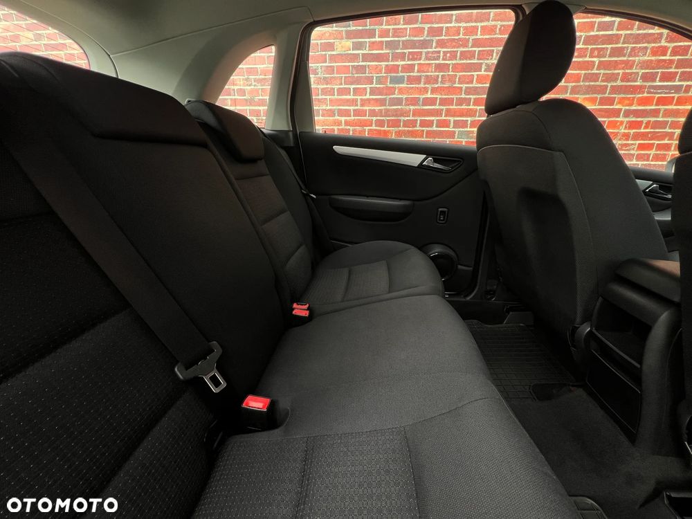 Mercedes-Benz Klasa B - 19