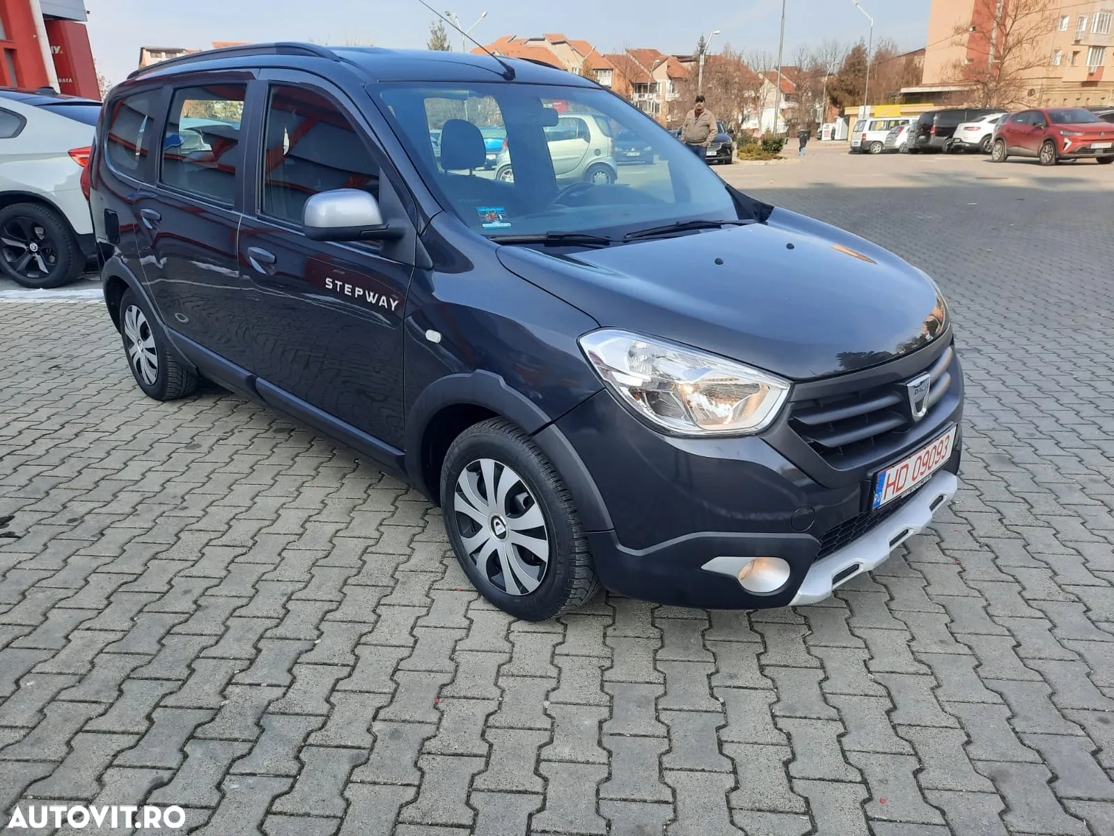 Dacia Lodgy 1.2 TCe 115 CP Stepway - 2