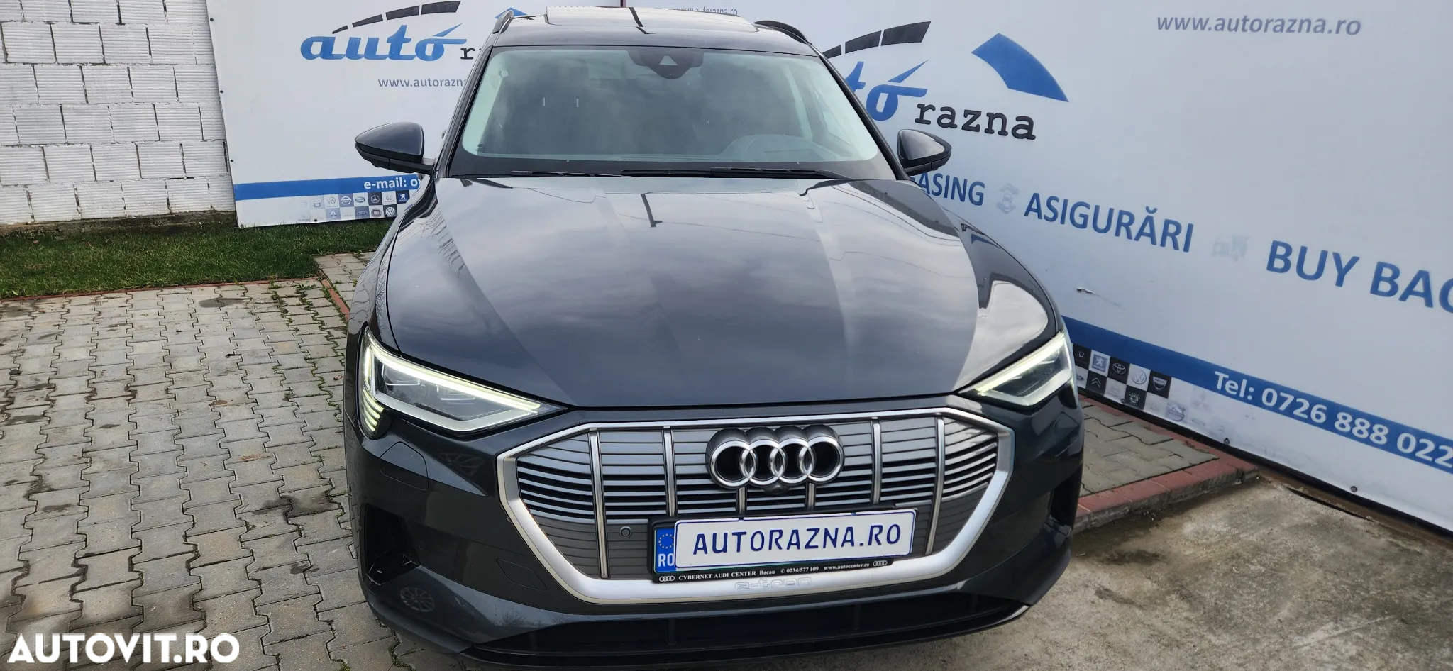 Audi e-tron quattro S - 2