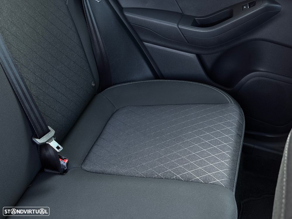 Ford Fiesta 1.0 EcoBoost Active - 37