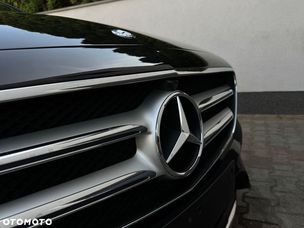 Mercedes-Benz Klasa E 200 9G-TRONIC AMG Line - 14