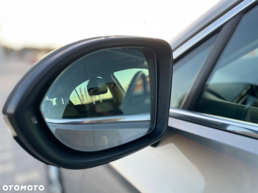 Volkswagen Passat 1.8 TSI BMT Highline - 13