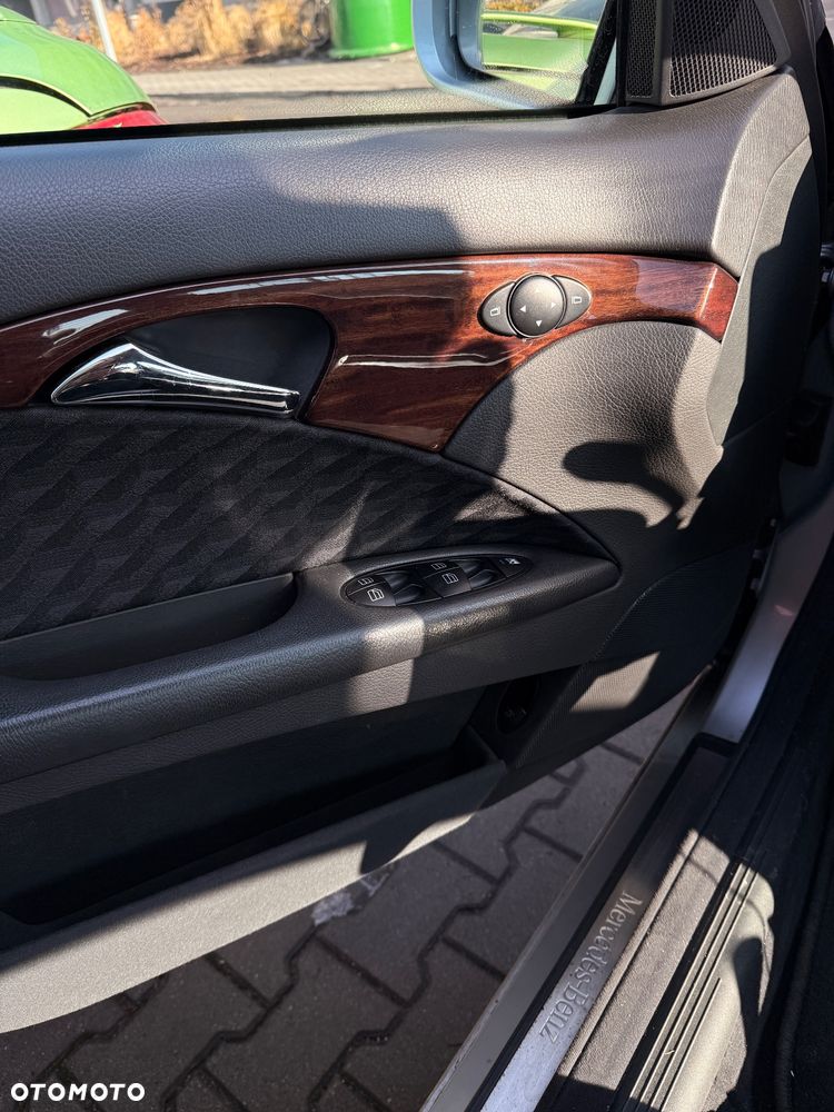 Mercedes-Benz Klasa E - 4