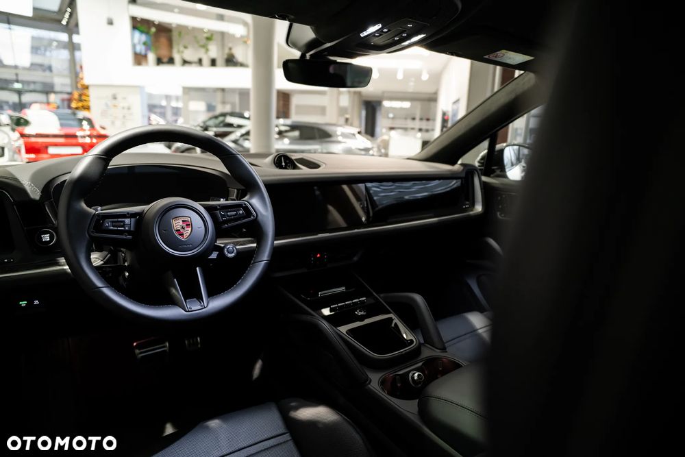 Porsche Cayenne - 12