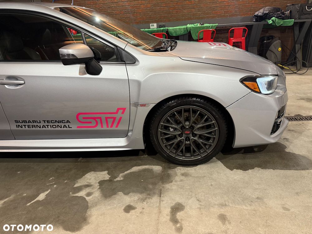 Subaru WRX STI 2.5 Sport - 17