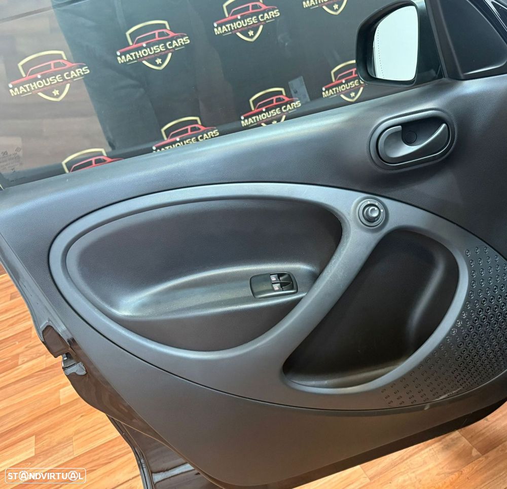 Smart ForFour EQ passion - 16