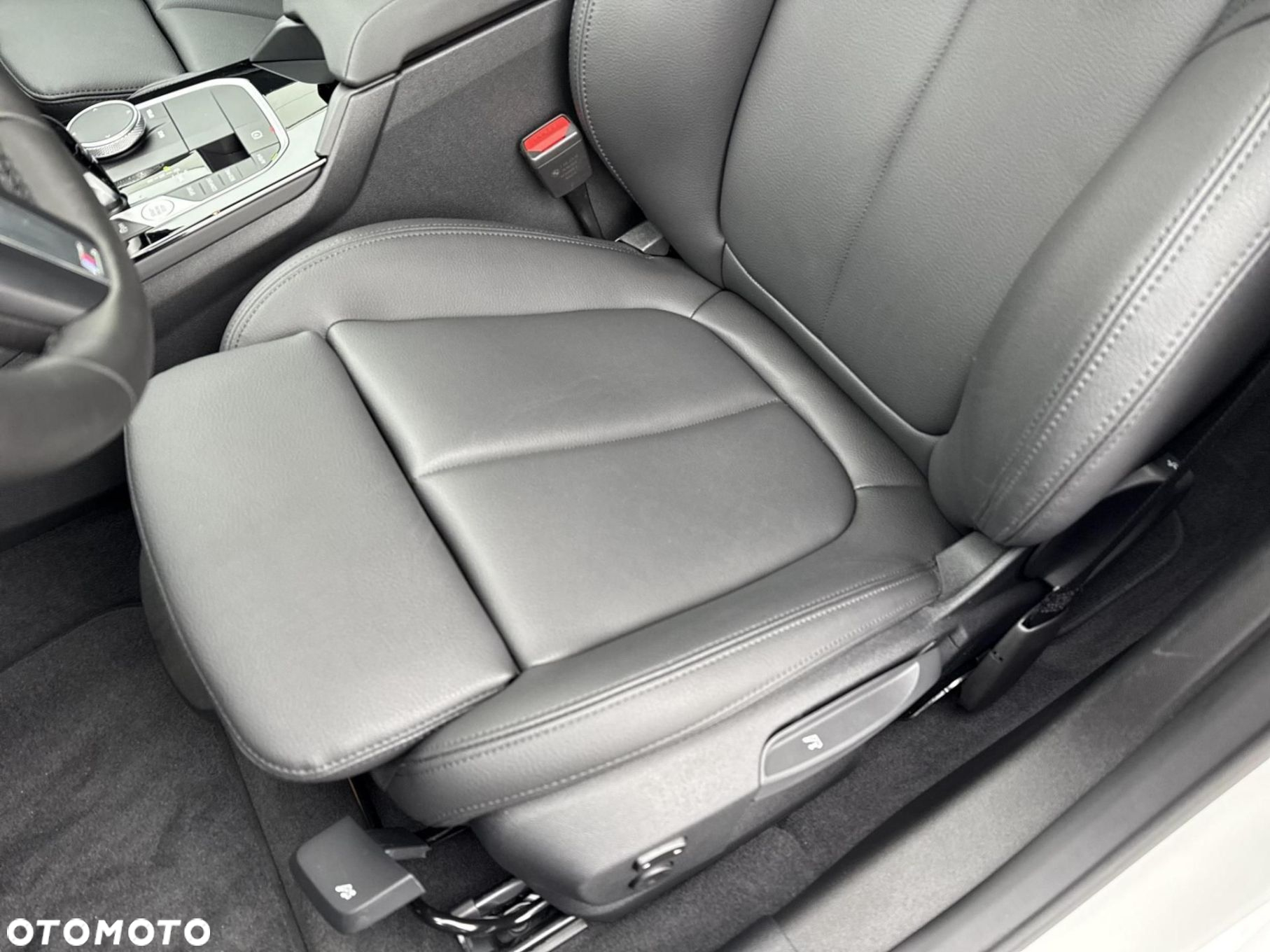 BMW Seria 2 - 13