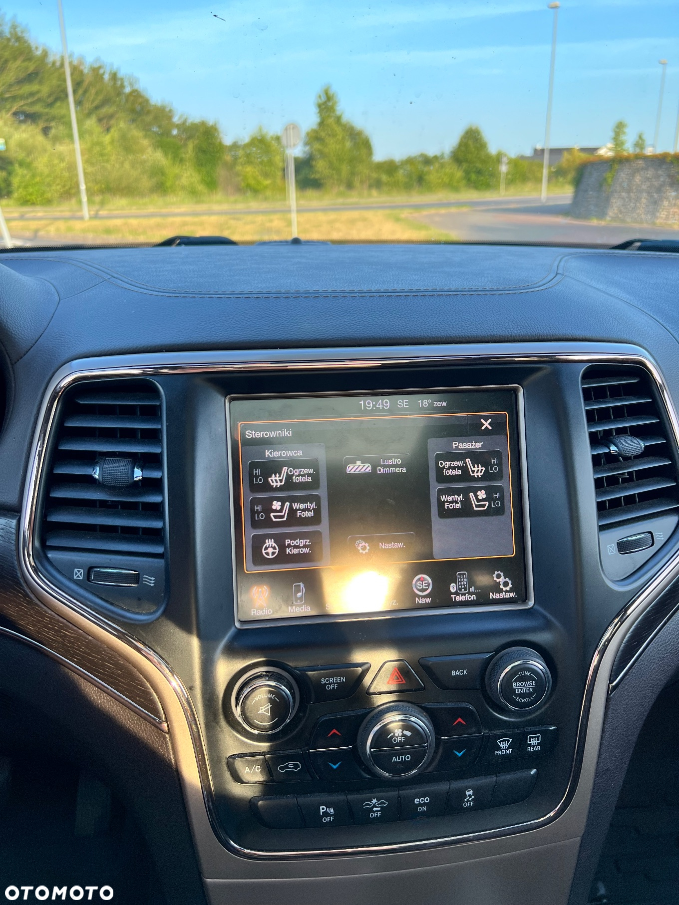 Jeep Grand Cherokee 3.0 CRD Overland Summit - 17