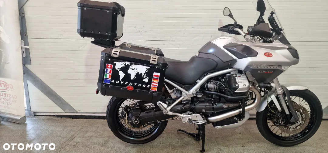 Moto Guzzi Stelvio - 18