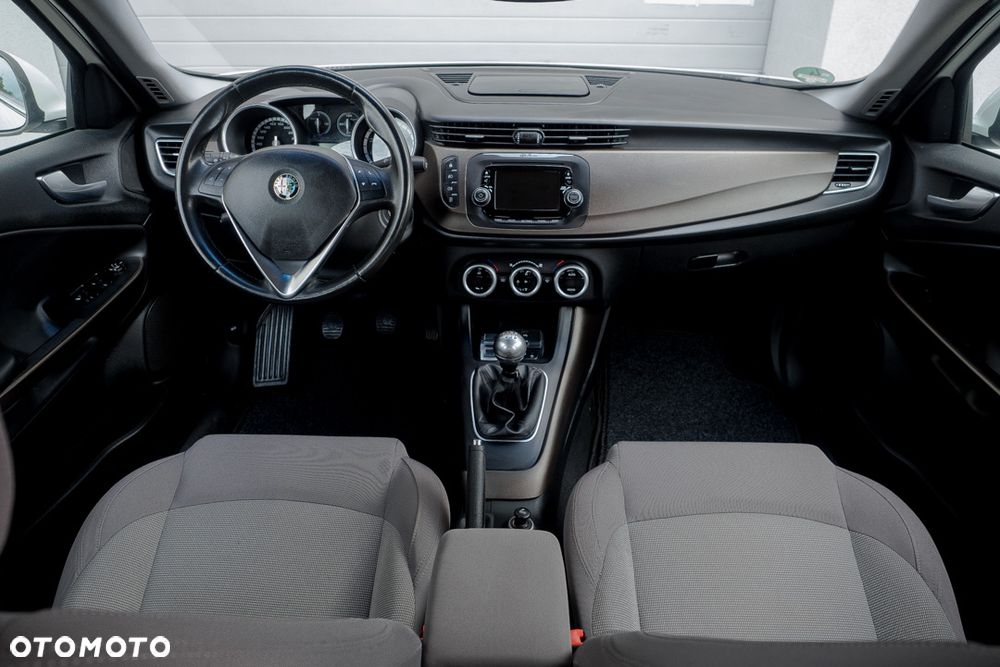 Alfa Romeo Giulietta 1.4 TB 16V Multiair Turismo - 32