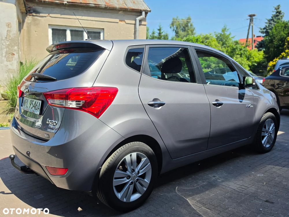 Hyundai ix20 - 15