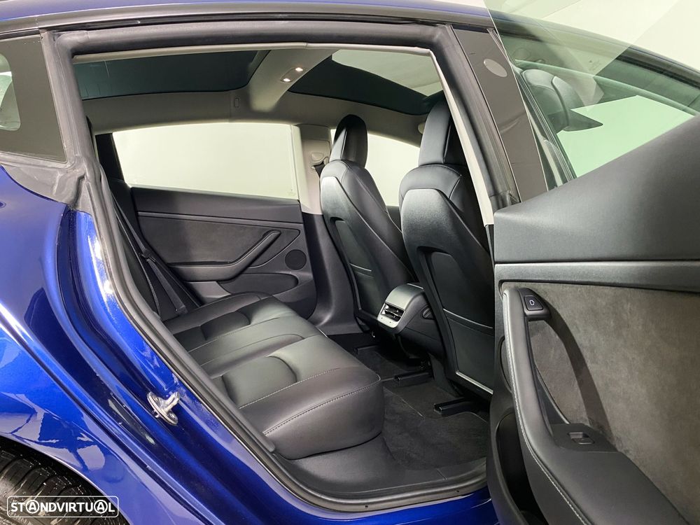 Tesla Model 3 Tração Traseira Standard - 16