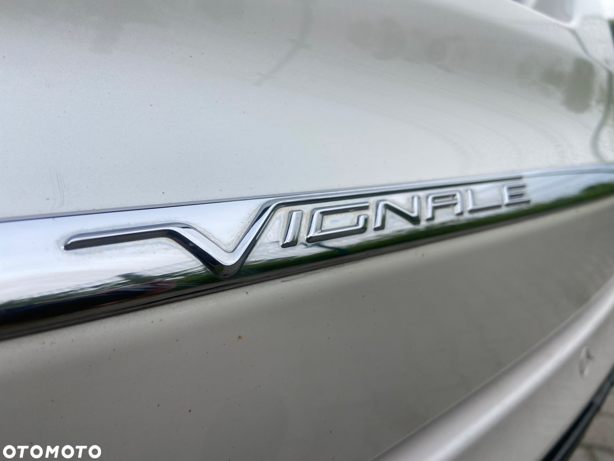 Ford Mondeo Vignale 2.0 TDCi PowerShift - 8
