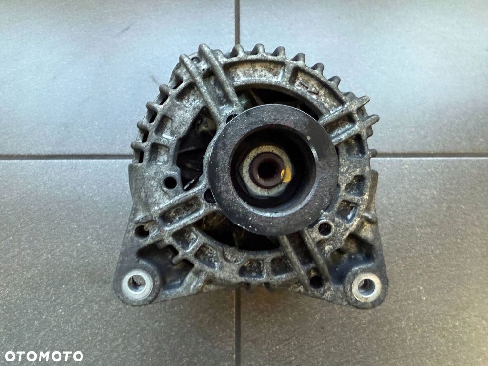 ALTERNATOR 2.5 DCI RENAULT NISSAN 8200190721 0124525044 - 2