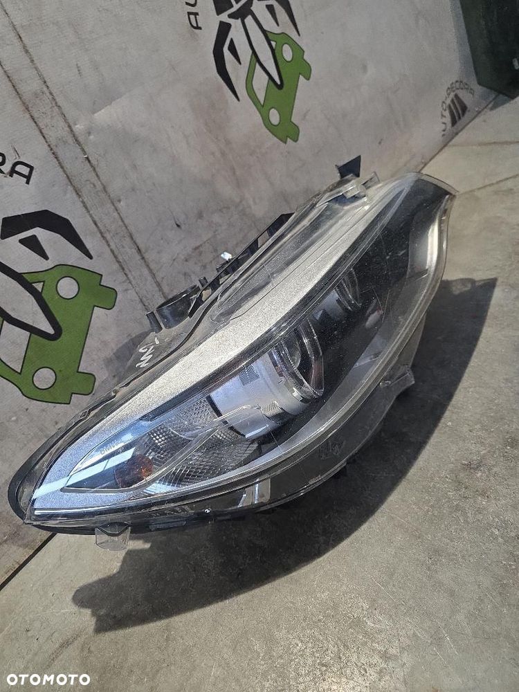 BMW M2 LAMPA PRAWY PRZÓD 7304466 - 3