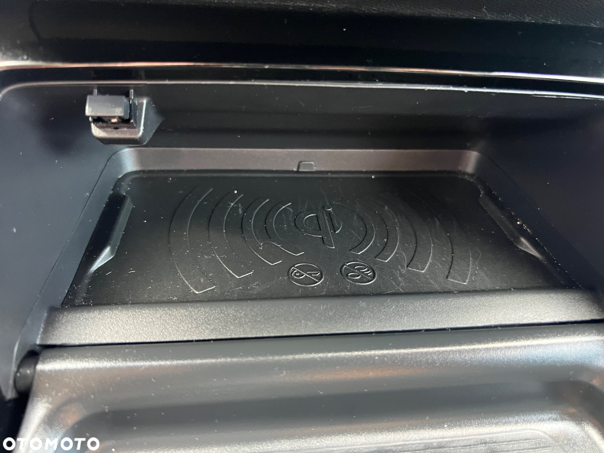 Peugeot 2008 PureTech 100 Stop&Start Allure Pack - 22