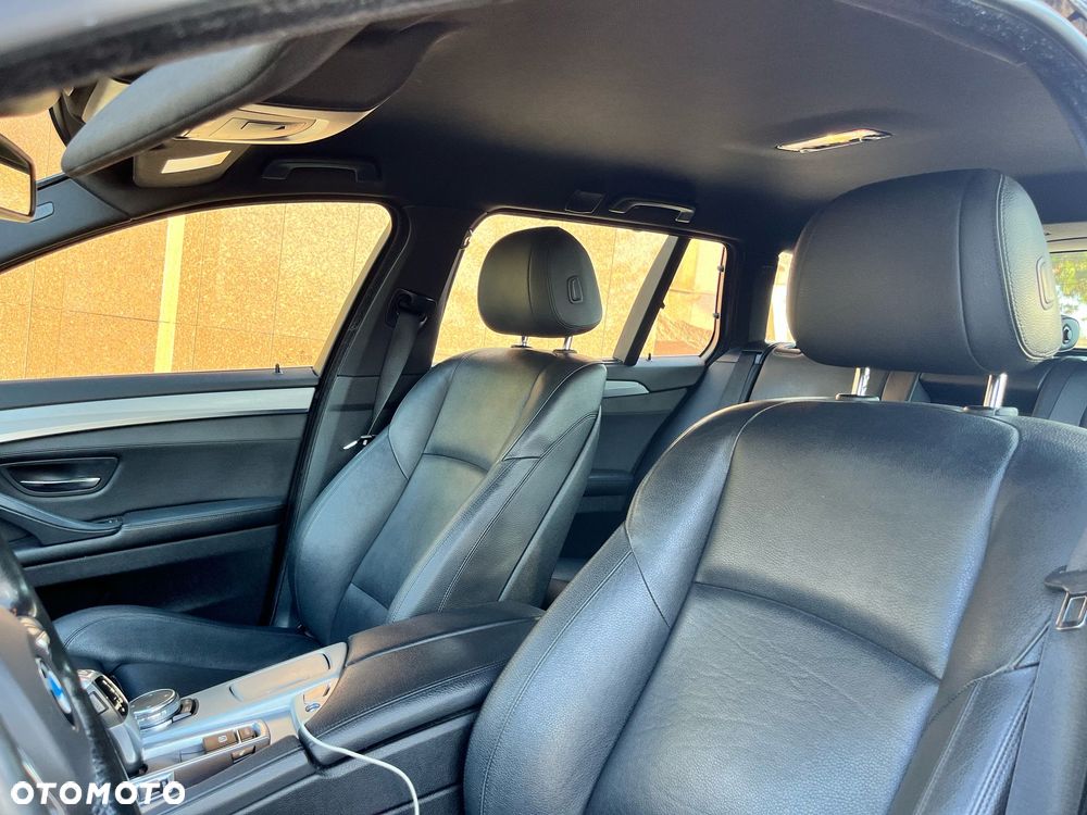 BMW Seria 5 - 12
