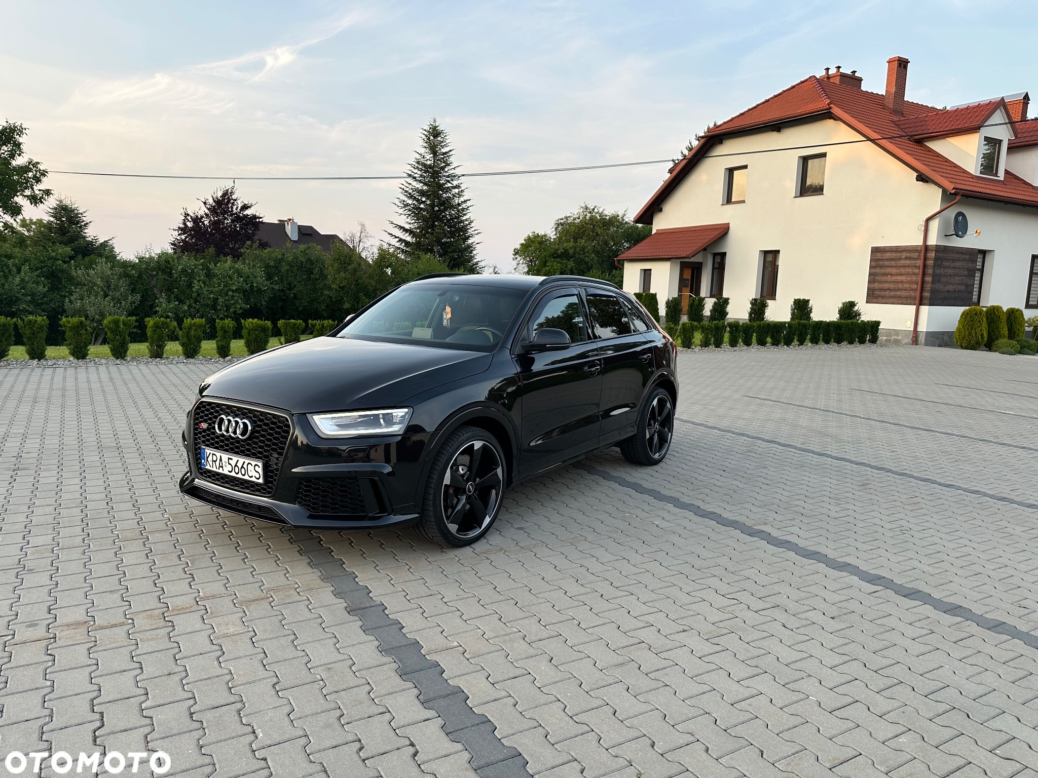 Audi RS Q3 2.5 TFSI quattro S tronic - 23