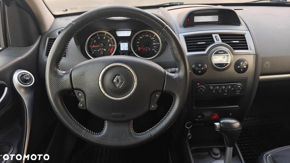 Renault Megane 1.6 Privilege - 20