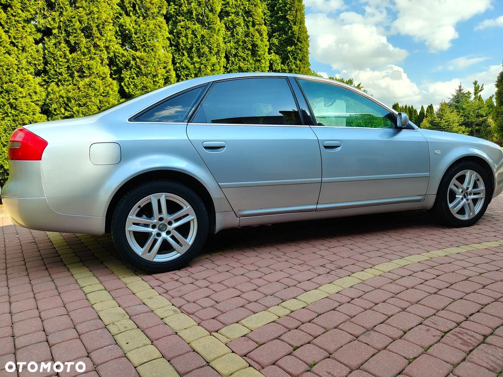 Audi A6 Limousine 2.4 - 2