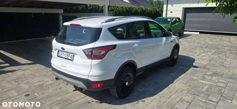 Ford Kuga - 8
