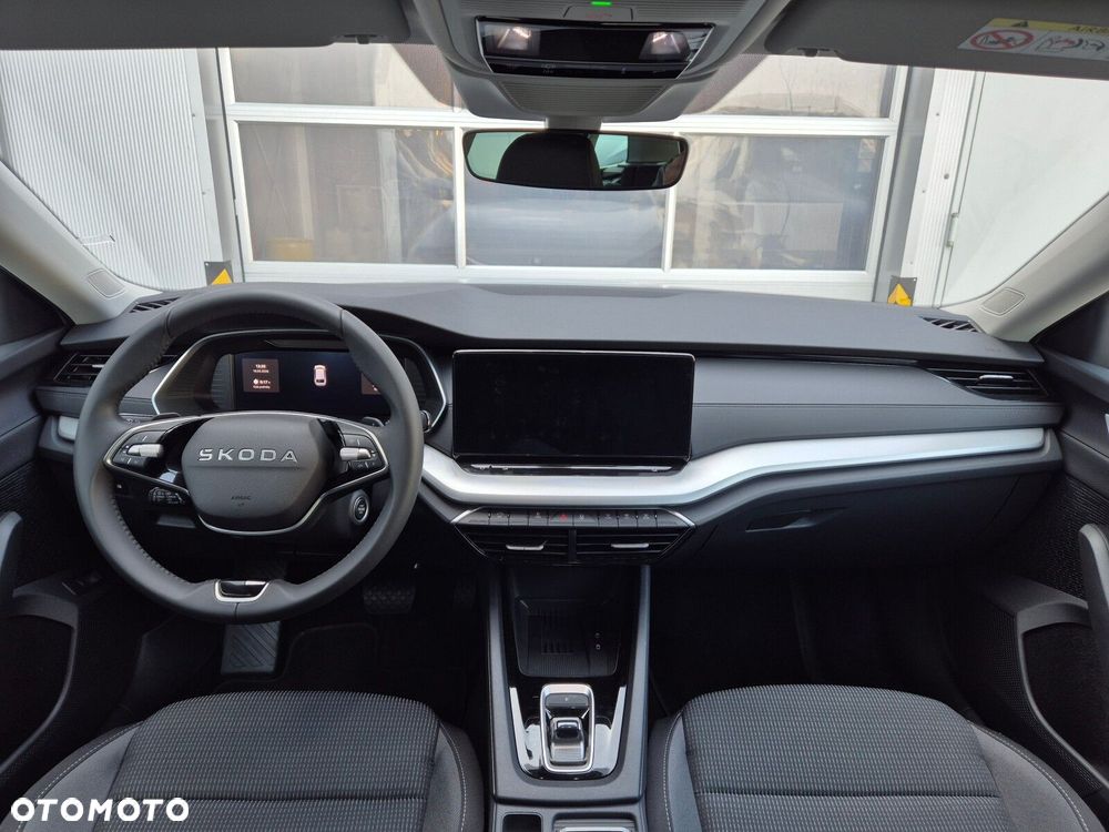 Skoda Octavia 2.0 TDI Edition 130 Selection DSG - 22