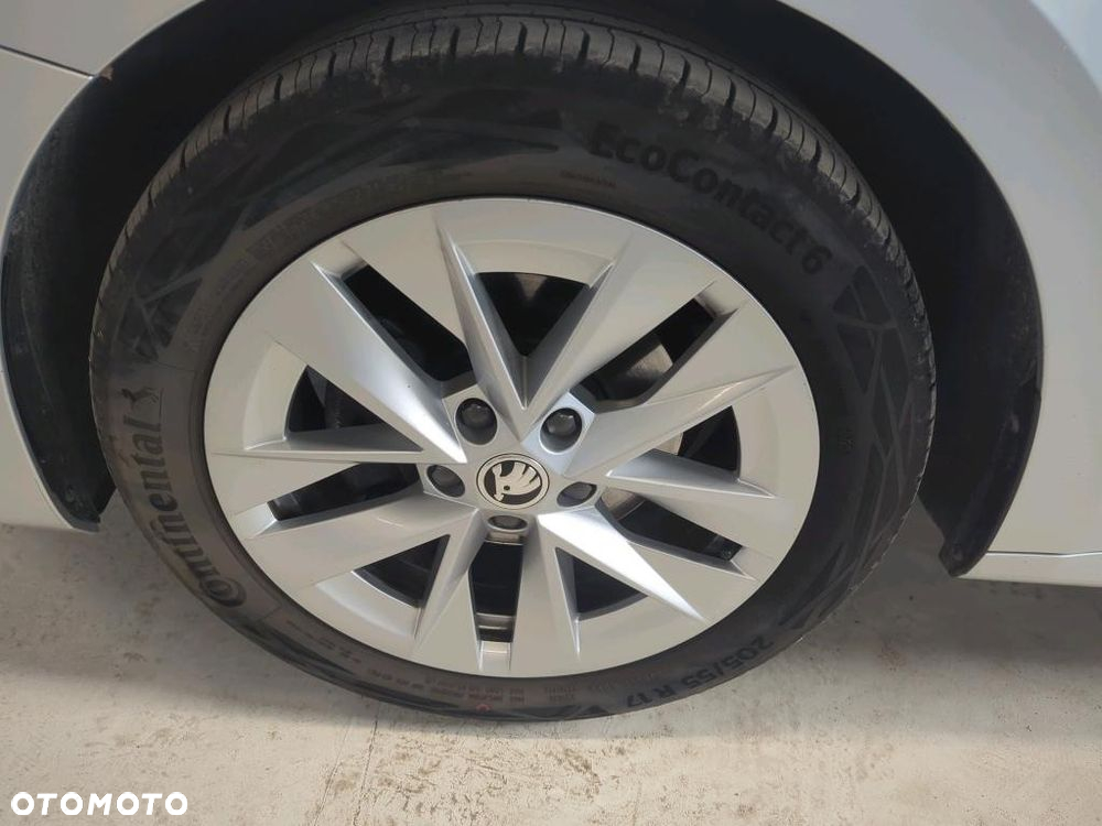 Skoda Octavia 1.5 TSI e-Tec Ambition DSG - 14