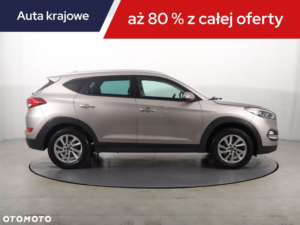 Hyundai Tucson - 8