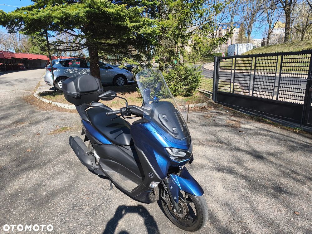 Yamaha NMAX - 4