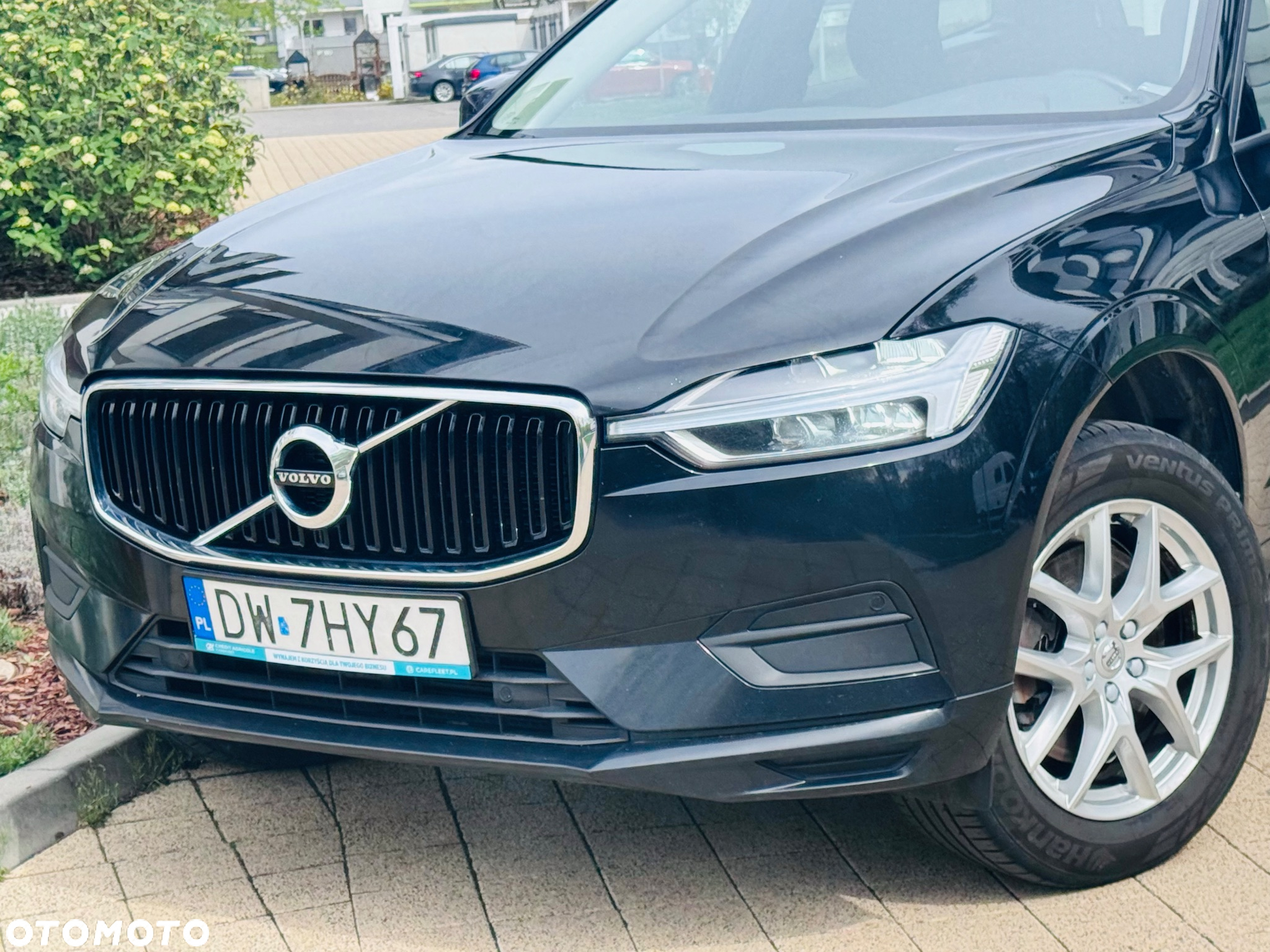 Volvo XC 60 T4 Momentum - 4