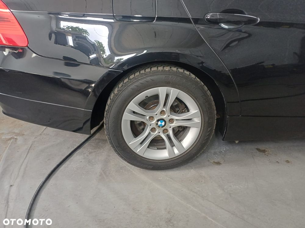 BMW Seria 3 320d - 20