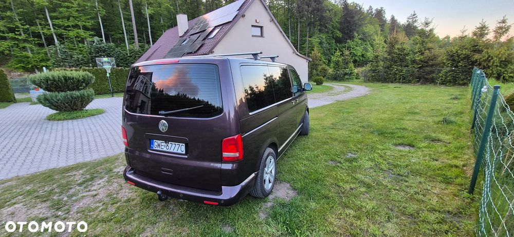 Volkswagen Multivan - 11