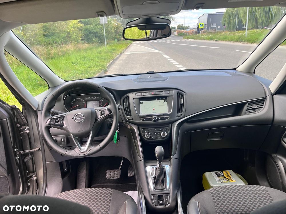 Opel Zafira - 19
