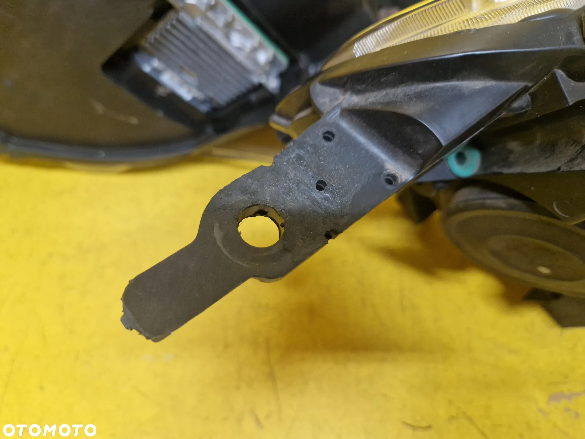 TOYOTA PROACE II 16- LAMPA LEWA PRAWA PRZOD 9808589980-00 - 14