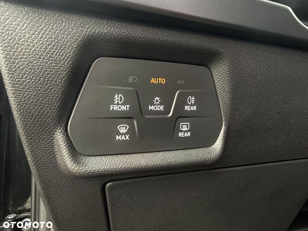 Cupra Formentor 1.5 eTSI mHEV DSG - 11