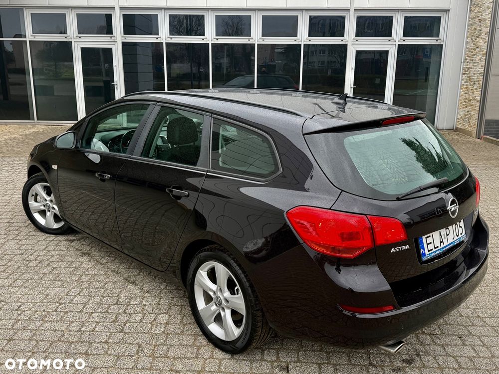 Opel Astra - 18