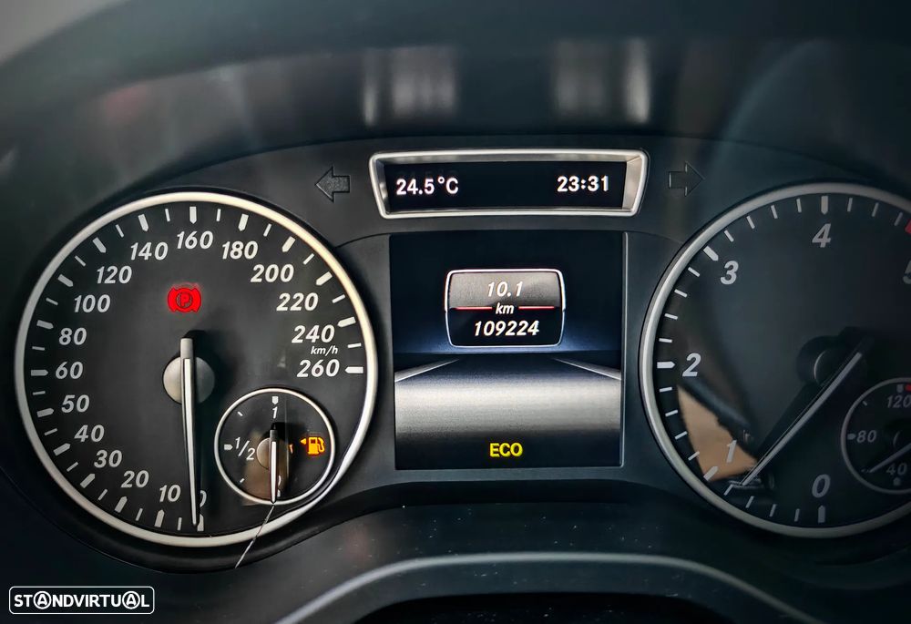 Mercedes-Benz A 180 CDI BE AMG Line - 5