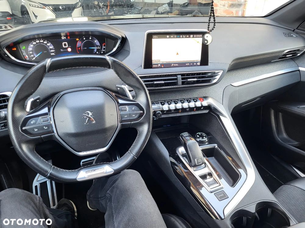 Peugeot 3008 - 26